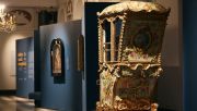 The sedan chair: Visitors were captivated by the intricate craftsmanship of the newly restored Venetian sedan chair. 