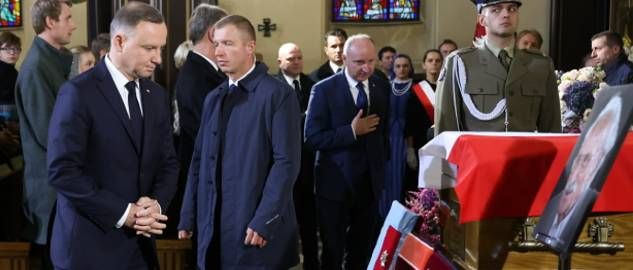 Uroczystości pogrzebowe Franciszka Pieczki (fot. PAP/Leszek Szymański)