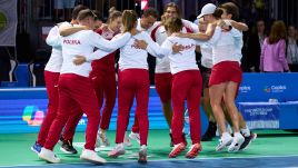 The Polish team celebrates victory following the Billie Jean King Cup Finals match between Iga Świątek and Paula Badosa of Spain. (Photo by Angel Martinez/Getty Images for ITF)