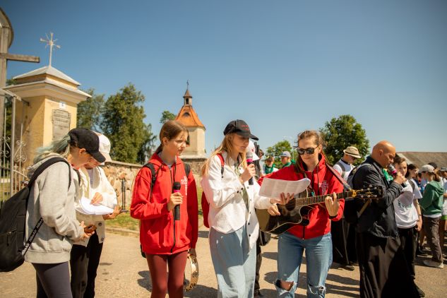 Podążając szlakiem świętego: XI Piesza Pielgrzymka na cześć Księdza Obrembskiego [fotogaleria], fot. TVP Wilno/Karina Mieczkowska