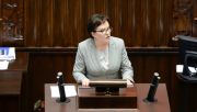 Premier Ewa Kopacz przemawia w Sejmie (fot. PAP/Jacek Turczyk)