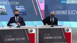 Wicepremier Jarosław Kaczyński prezentował założenia nowej ustawy o obronie ojczyzny (fot. TVP)