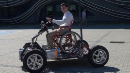 The innovative four-wheeled vehicle is currently in the testing phase. Photo: Politechnika Krakowska