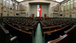 Widok na salę obrad w Sejmie (fot. PAP/Marcin Obara)