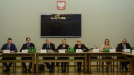 Komisja wezwała świadka prok. Barbarę Kijanko do należytego usprawiedliwienia nieobecności (fot. PAP/Jakub Kamiński)