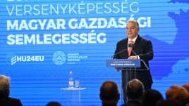 Hungarian Prime Minister Viktor Orbán speaks during a conference in Budapest, Hungary. EPA/SZILARD KOSZTICSAK Dostawca: PAP/EPA.