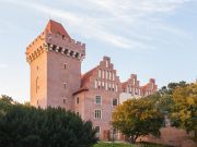 Some have called Poznań's castle "an architectural cancer". Photo: Diego Delso / Wikicommons