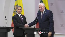 Dymisja A. Anusauskasa