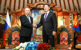 In September, Mongolian President Ukhnaagiin Khürelsükh shook hands with Vladimir Putin when his country should have arrested him immediately. Photo by Rex/East News