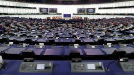 Debata w Parlamencie Europejskim (fot. PAP/EPA/RONALD WITTEK)