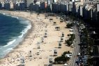 Na słynnej plaży Copacabana odbędzie się uroczystość przywitania papieża z młodzieżą (fot. PAP/EPA)