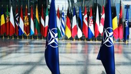 W poniedziałek w Brukseli rozpoczyna się szczyt Sojuszu.(fot. Shutterstock/Alexandros Michailidis)