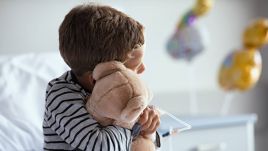 W ramach konkursów MZ przeznaczyło 2 mld zł na pediatrię (fot. Shutterstock/Rido)