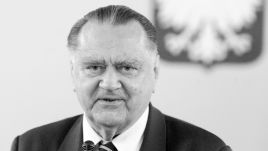 Polityk odszedł w wieku 88 lat po ciężkiej chorobie (fot. arch.PAP/Paweł Kula)