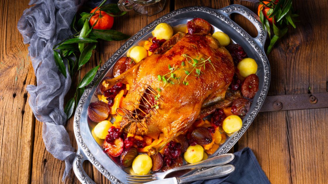 Okrasa łamie przepisy: Gęś jak malowana - programy, Oglądaj na TVP VOD