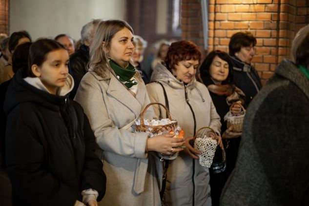 Msza święta z kościoła pw. Najświętszego Serca Pana Jezusa w Podbrzeziu [fotogaleria], fot. TVP Wilno/Karina Mieczkowska