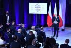 Prezes PKOl Andrzej Kraśnicki podczas spotkania zorganizowanego z okazji „Dnia Polskiego Pekin 2022”, w Centrum Olimpijskim w Warszawie. Spotkanie odbyło się z udziałem prezydenta Andrzeja Dudy (fot. PAP/Radek Pietruszka)