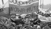 The end is nigh! Nowa Huta steelworkers protest against the Communist system in 1989. Photo: PAP/Jerzy Ochonski 