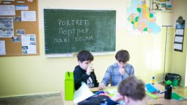 Archive image. Polish and Ukrainian children in a classroom of a school in Rzeszów, southeastern Poland, close to the Ukrainian border. March 24, 2022. Photo: Dariusz Puchała/Anadolu Agency via Getty Images 