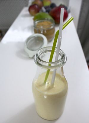 koktajl-z-mango-smakuje-wysmienicie-fot-natalia-wiszniewska