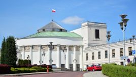 W czwartek rozpoczyna się dwudniowe posiedzenie Sejmu (fot. Shutterstock/grand warszawski)