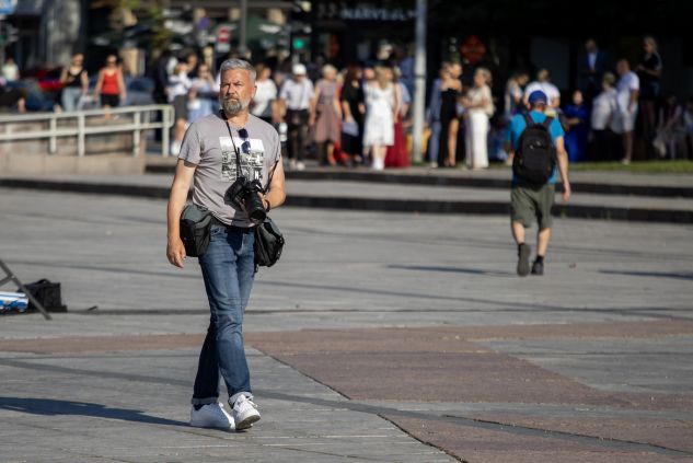 Polonez maturzystów na placu Katedralnym w Wilnie [fotogaleria], fot. Karina Mieczkowska