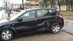 Wjechała pod tramwaj