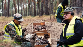 The machine fragments were found during a routine metal detecting survey. Photo: Fundacja Latebra: Treasures and Secrets/ YouTube