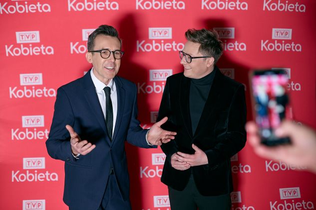 Fot. Ewa Kalinowska/Mateusz Szymkowiak i Maciej Kurzajewski, Backstage spotu wizerunkowego TVP Kobieta