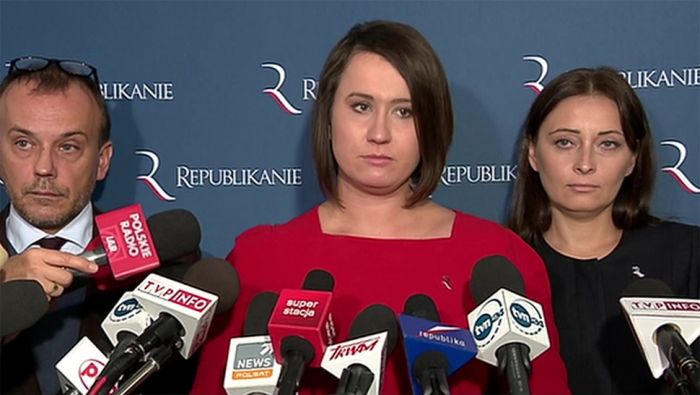 Klub PiS powiększył się o dwie posłanki z koła ...