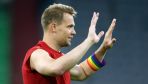 Piłkarze zostali „użytecznymi idiotami” Kremla. Tęczowe Euro 2020
