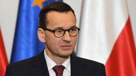 Premier Mateusz Morawiecki wspominał Jana Olszewskiego (fot. PAP/Radek Pietruszka)