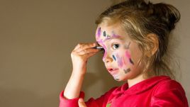 Dzieci są ważne nie tylko dlatego, że to kochane istoty, ale też dlatego, że rodzi się ich coraz mniej, fot. Getty Images/Frank Bienewald/LightRocket