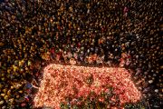 Czechs gather to mark the 34th anniversary of the Velvet Revolution. Photo: Lukas Kabon/Anadolu via Getty Images 