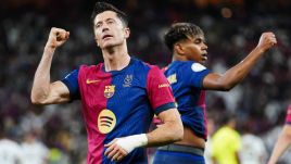 Transmisję na żywo z meczu FC Barcelony z Realem Betis będzie można obejrzeć w Telewizji Polskiej. Fot. SOPA Images/ Getty Images