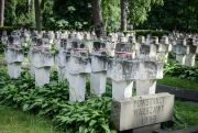 Graves of the soldiers fallen during the Warsaw uprising 1944. Photo: PAP/Jacek Turczyk