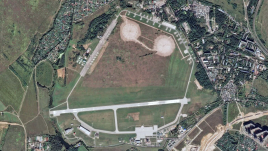 Ostafyevo Airport. The huge circular antenna arrays were installed in 2018. (Bing Maps)