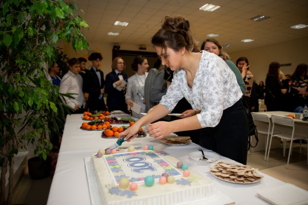 Studniówka w Gimnazjum Inżynieryjne im. Joachima Lelewela w Wilnie, fot. Karina Mieczkowska