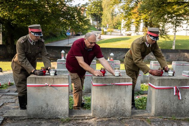 WKRH Garnizon Nowa Wilejka upamiętnił na Rossie obronę Wilna przed wojskami sowieckimi, fot. Rafał Marcinkiewicz