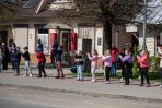 Z okazji Międzynarodowego Dnia Tańca w Niemenczynie odbył się FlashMob, fot. TVP Wilno/Eva Przychodska