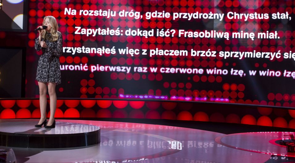 Natalia Ryś do programu przyjechała z rodzicami, którzy dopingowali ją przy śpiewaniu piosenki „Szczęśliwej drogi już czas” (fot. TVP)