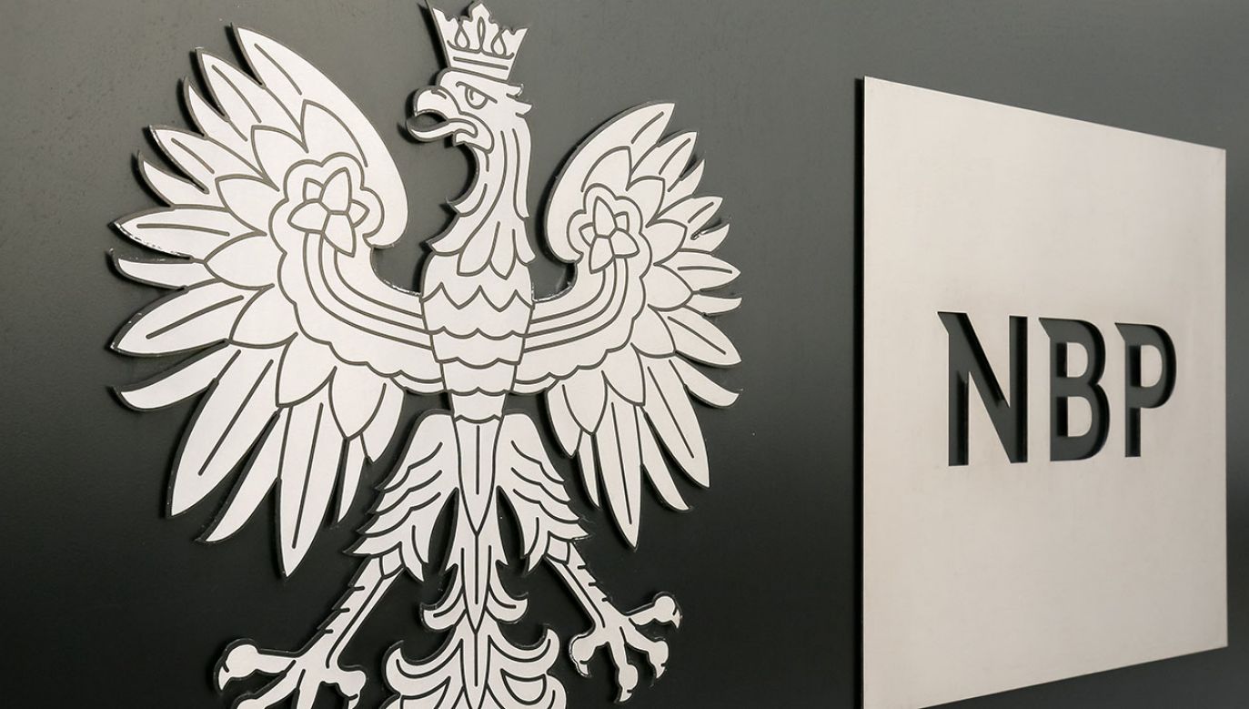 Według projektu wynagrodzenia na kierowniczych stanowiskach w NBP nie będą mogły przekroczyć 60 proc. wynagrodzenia prezesa NBP (fot. arch.PAP/Paweł Supernak)