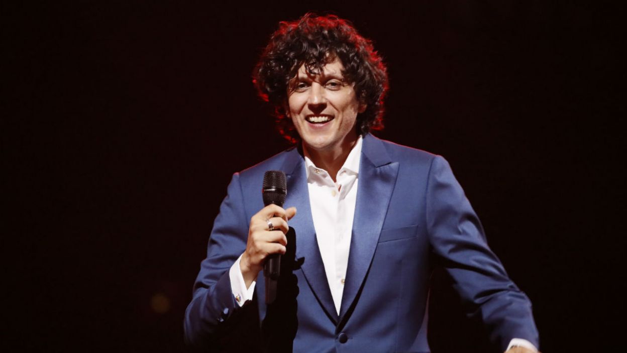 Jako ostatni w finale zaśpiewali Włosi. Ermal Meta i Fabrizio Moro wykonali utwór „Non mi avete fatto niente” (fot. Andreas Putting/eurovision.pl)
