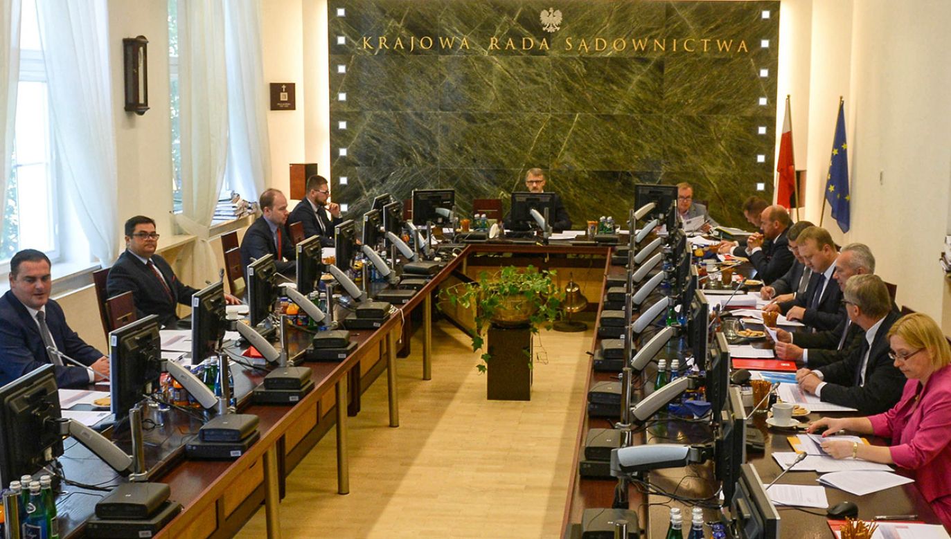 Ryszard Terlecki był hipisem i miał uczyć Korę palić ...