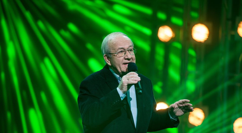 Opole piosenką stoi, dlatego w programie najważniejsi są piosenkarze, między innymi Andrzej Dąbrowski (fot. TVP)